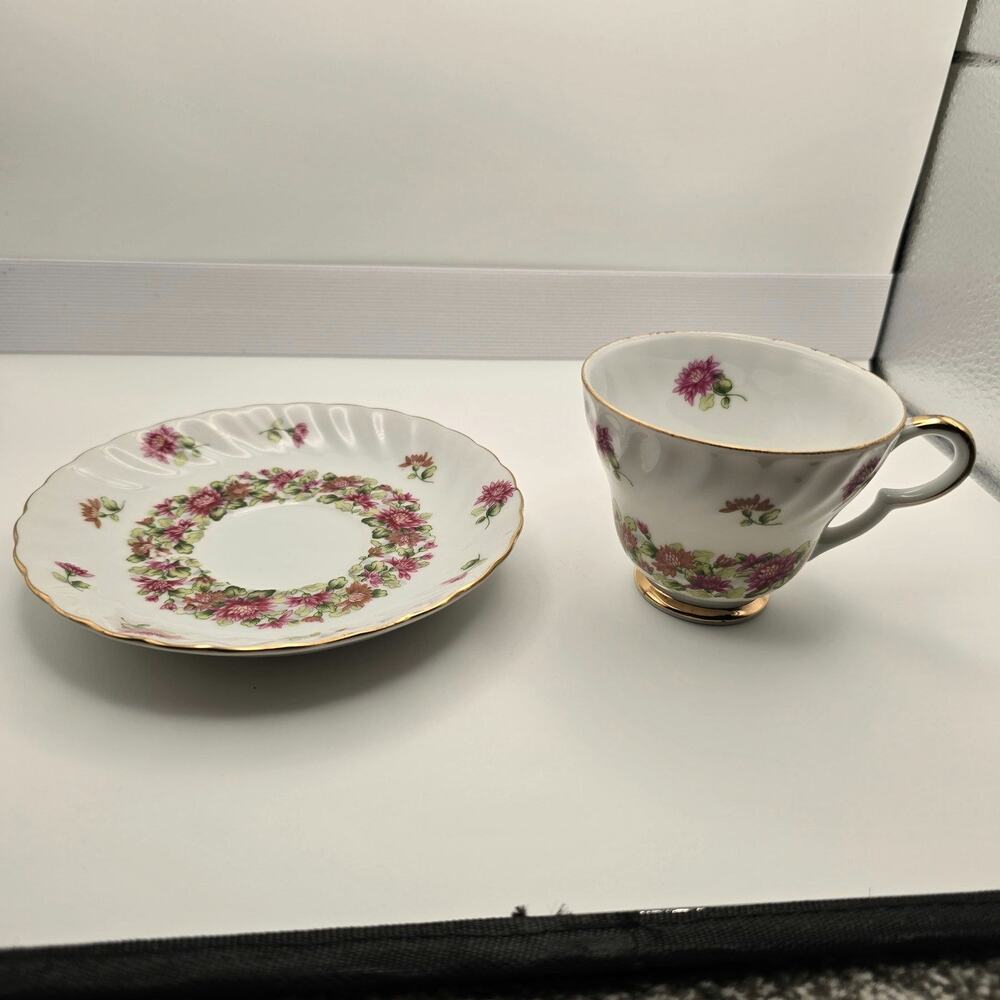 Vintage Lefton China cup and Saucer September Aster 2320 Handpainted